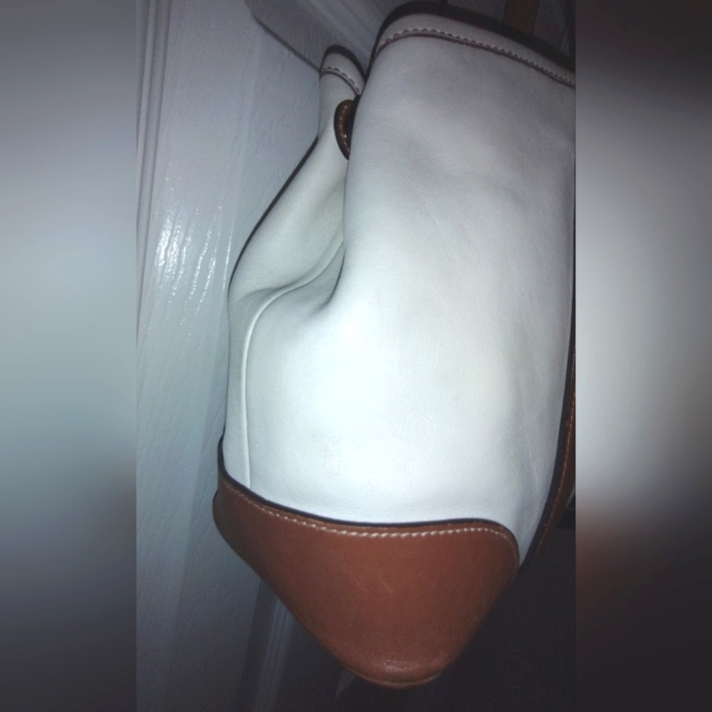 Coach Purse - Picture 2 of 11